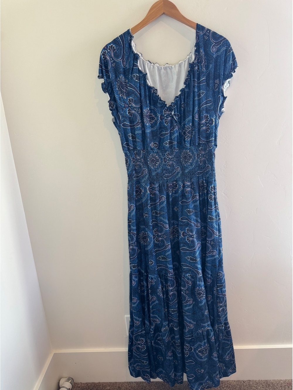 Blue Paisley Boho Maxi Dress 2XL Smocked Waist New Without Tags